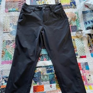 Tommy Bahama City Pant - size 10, Black